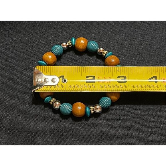 Western Style Handmade Elastic Bracelet - Picture 3 of 3